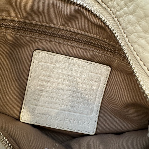 Coach purse - Picture 4 of 8